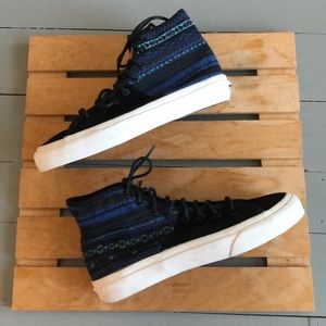 Vans high tops size 6